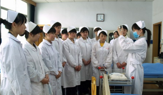 重庆市医药卫生学校护理专业